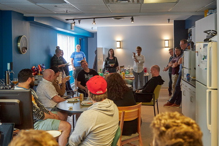 2022-06-21 12-05-55-25